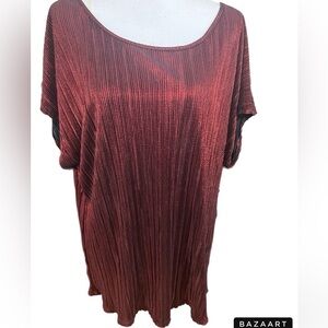 Kim Rogers Red/Black Shimmer Top Size 3X Key Hole Back With Button